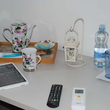 A.C. Le Pavoncelle Bed & Breakfast Assemini Ngoại thất bức ảnh
