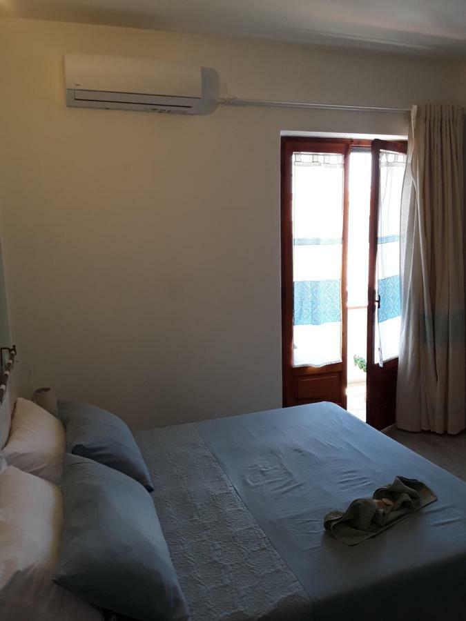 A.C. Le Pavoncelle Bed & Breakfast Assemini Ngoại thất bức ảnh