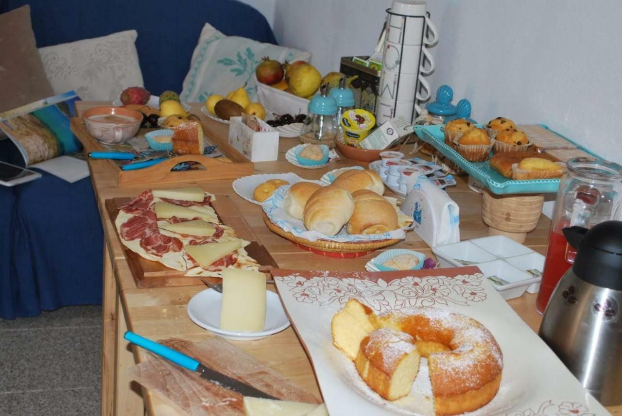 A.C. Le Pavoncelle Bed & Breakfast Assemini Ngoại thất bức ảnh